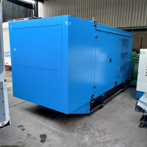 NOLEGGIO GRUPPO ELETTROGENO 401KVA 365 VO