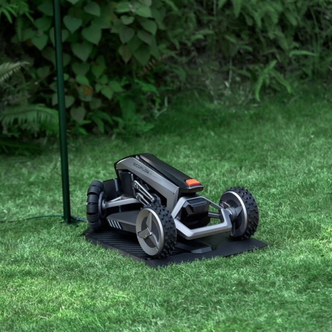 ECOFLOW BLADE ROBOTIC LAWN MOWER | Manel Service