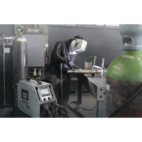 GYS TITANIUM 230 AC-DC HF-FV - Saldatrice TIG