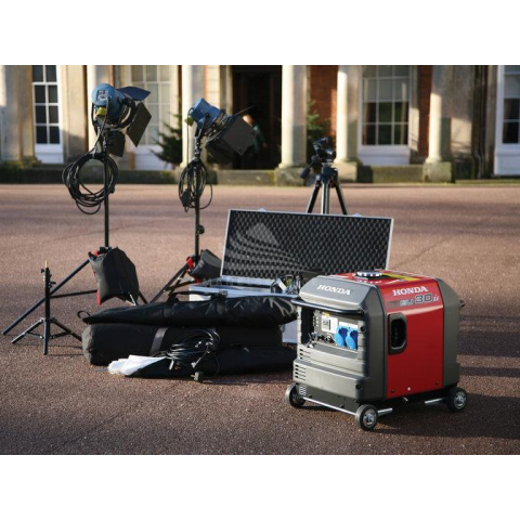 Man El.Service - Sale and worldwide shipping Honda EU30is Generator