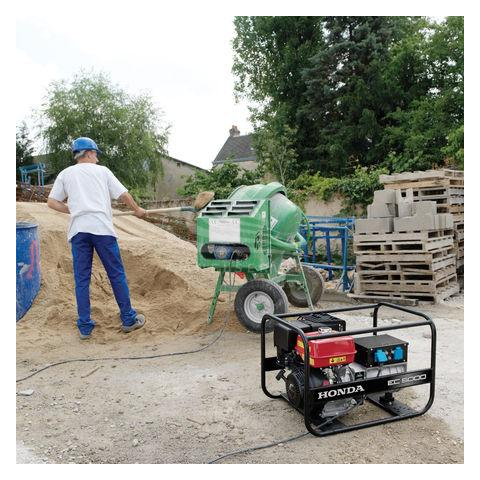 HONDA ECT 7000 Perfetto per i lavori in cantiere